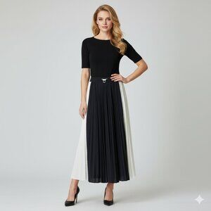 VALENTINO black and white accordion pleated skirt, Women's size XS